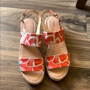 NWOT Alex Marie Platform Wedges